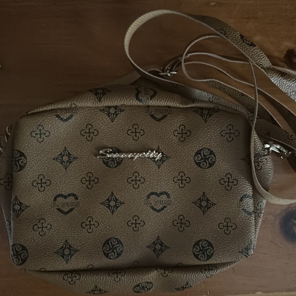 B. Yang brown bag NWOT - Picture 3 of 10